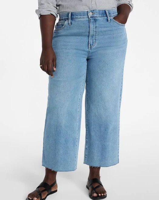 Terra & Sky Women's Plus Mid Rise Wide Leg Jeans with Ankle Cut Hem