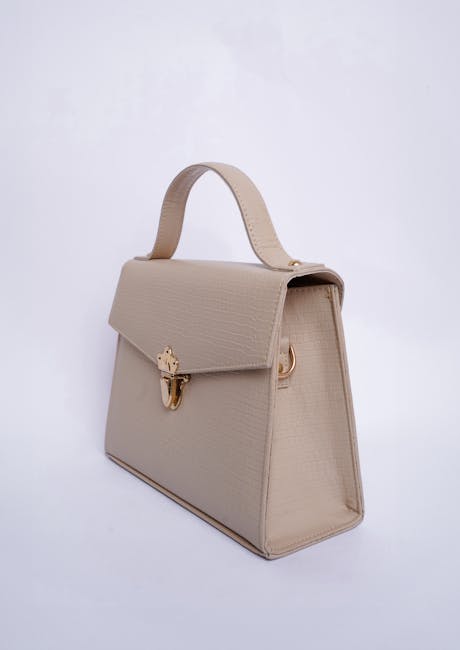 One designer-style bag photo, 5 real dupes plus the original